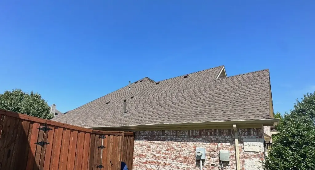 Completed roof replacement project in Cambridge
